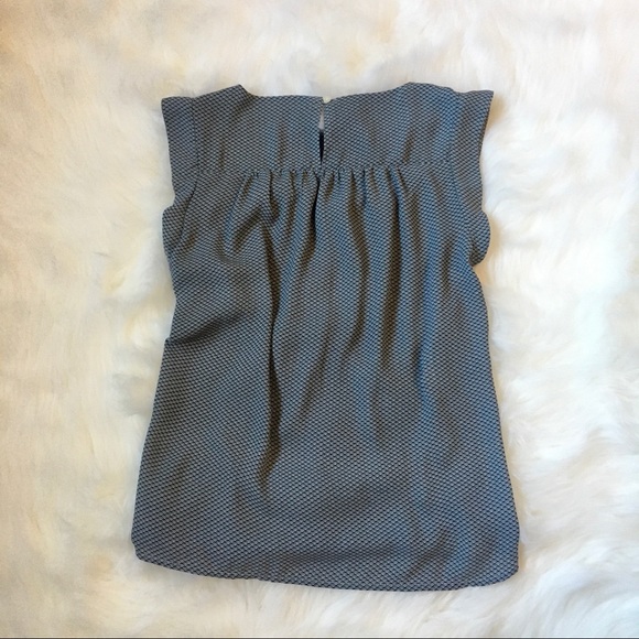 LOFT Ruffle Blouse - Picture 2 of 5